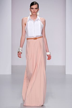 Daks Spring 2014 RTW Collection